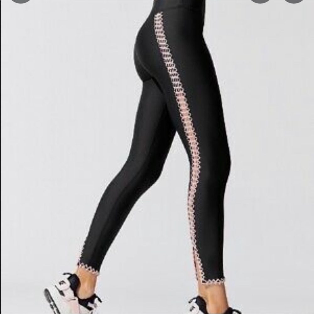 Chill by Will workout leggings - Size 2